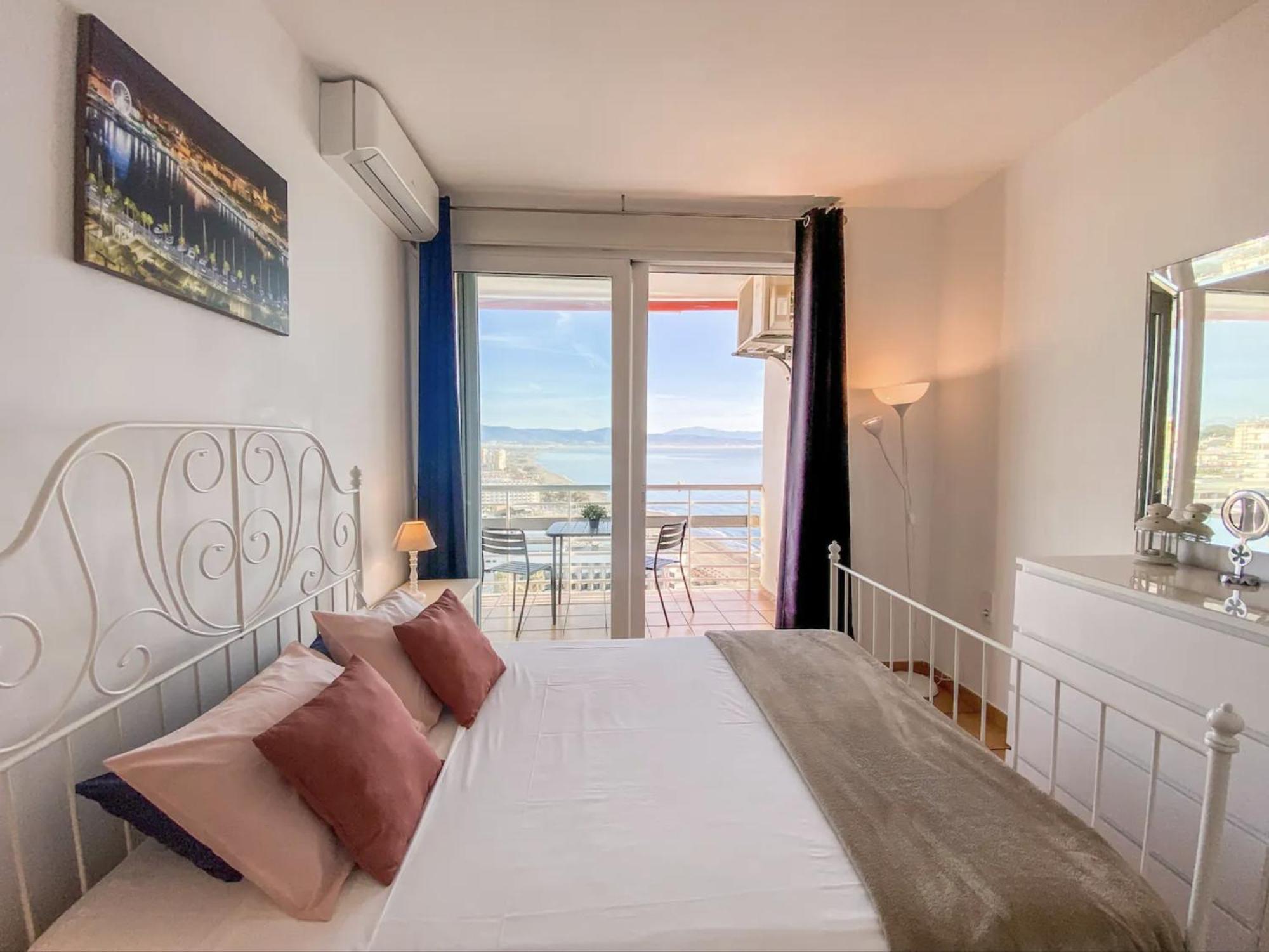 Apartamento moderno con vistas panorámicas Torremolinos Exterior foto
