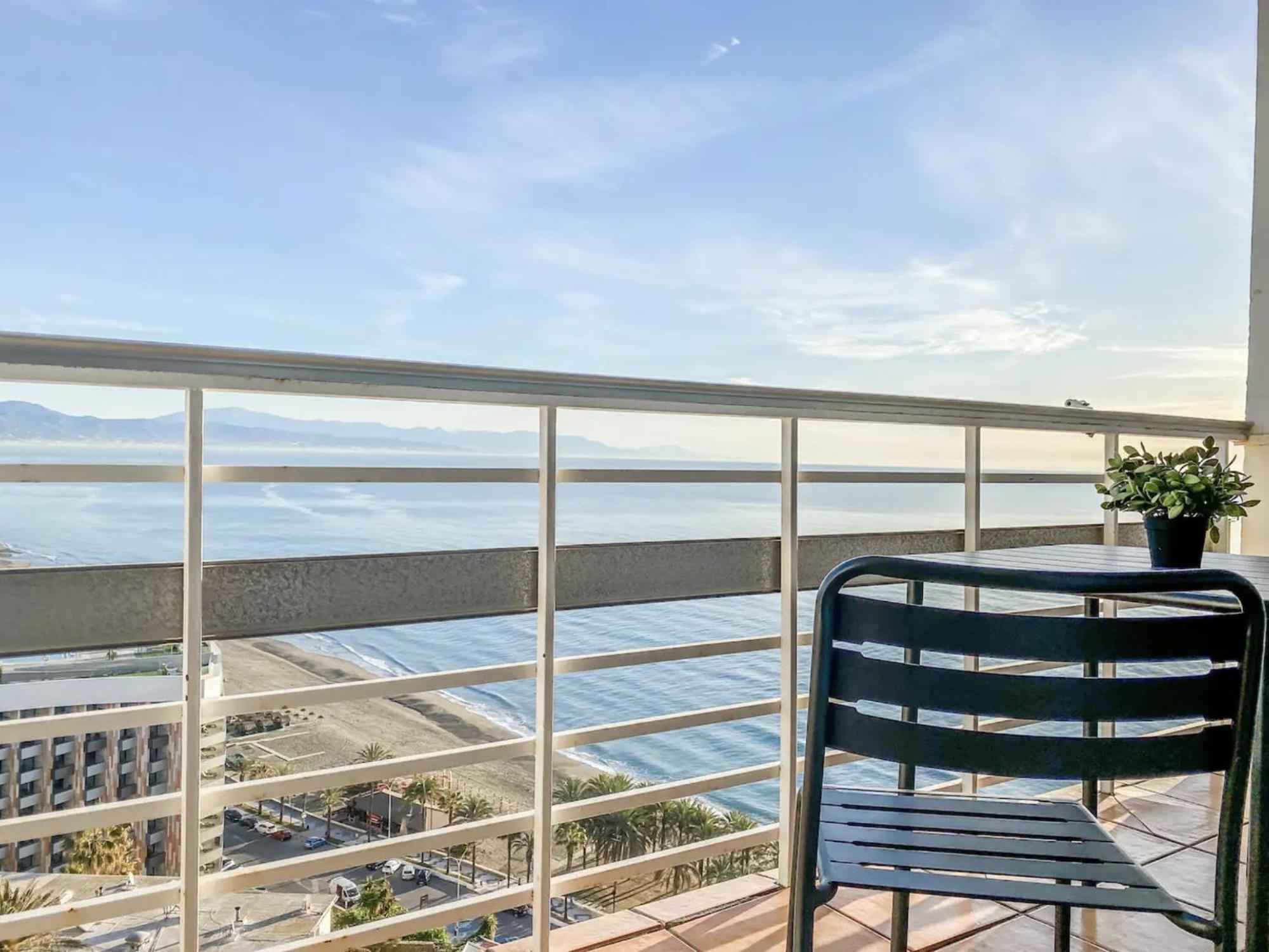 Apartamento moderno con vistas panorámicas Torremolinos Exterior foto