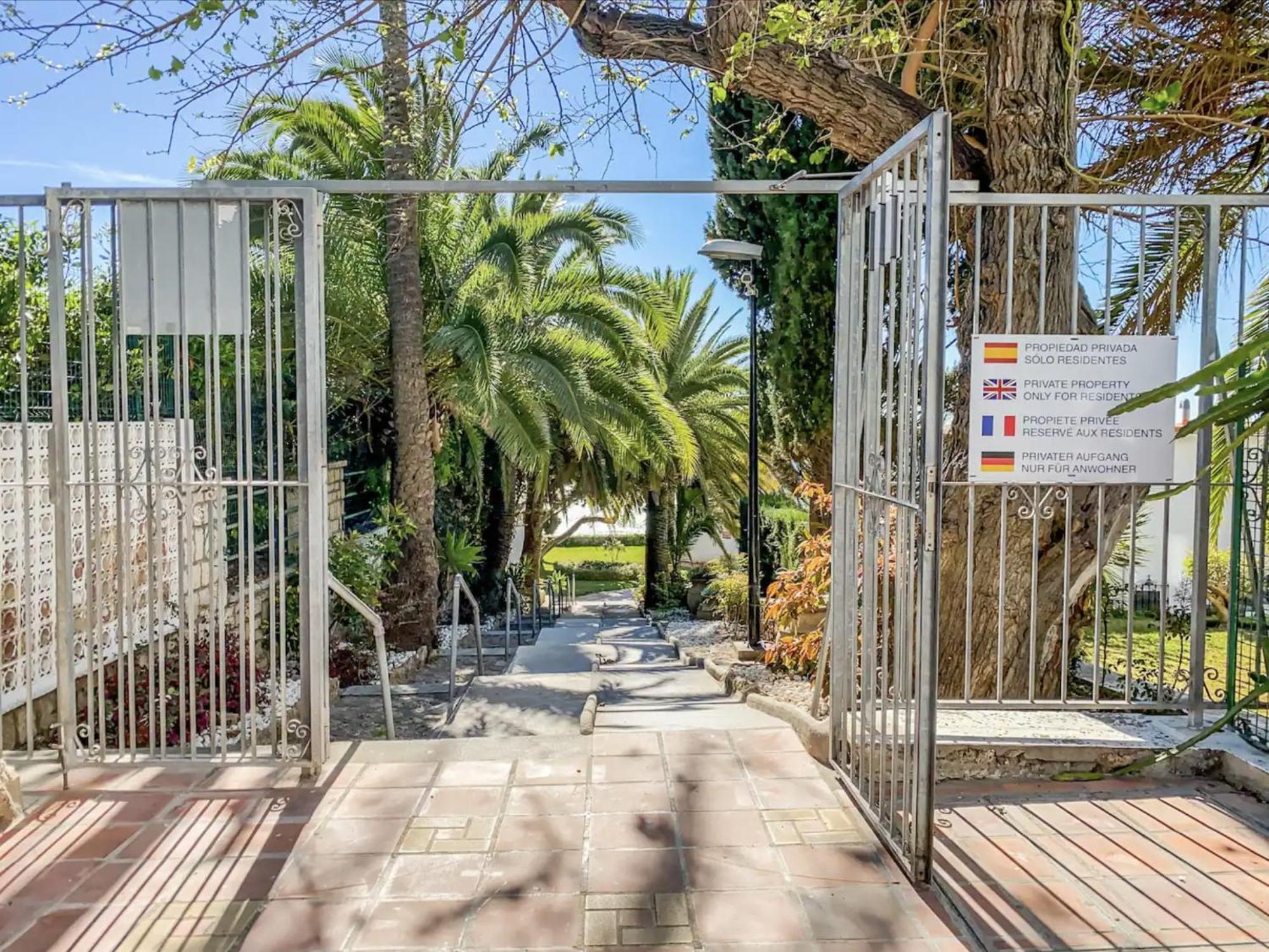 Apartamento moderno con vistas panorámicas Torremolinos Exterior foto